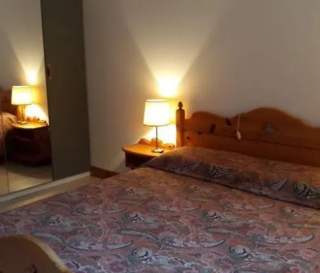 Casa Terry A アパート セッラ・ネヴェア
